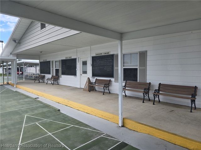 1017 W Virginia Drive, Sebring, FL 33870
