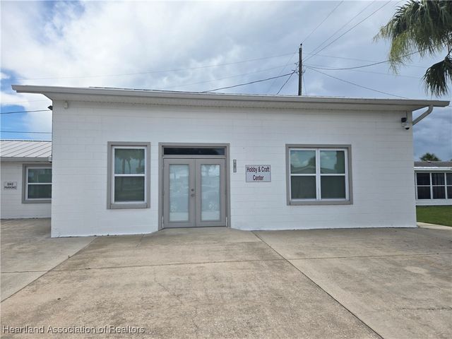 1017 W Virginia Drive, Sebring, FL 33870