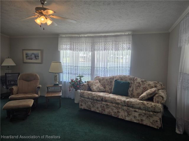 1017 W Virginia Drive, Sebring, FL 33870