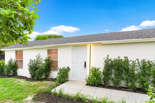 107 SW 4TH Avenue, Delray Beach, FL 33444