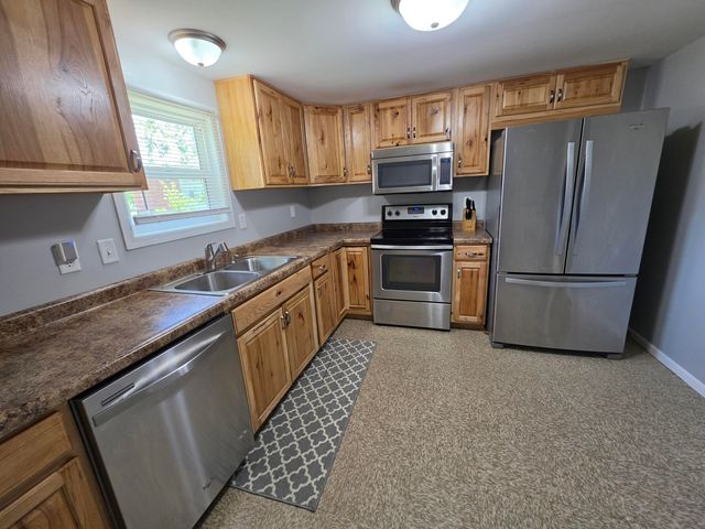 1300 HAVEN RD, Columbia, MO 65202