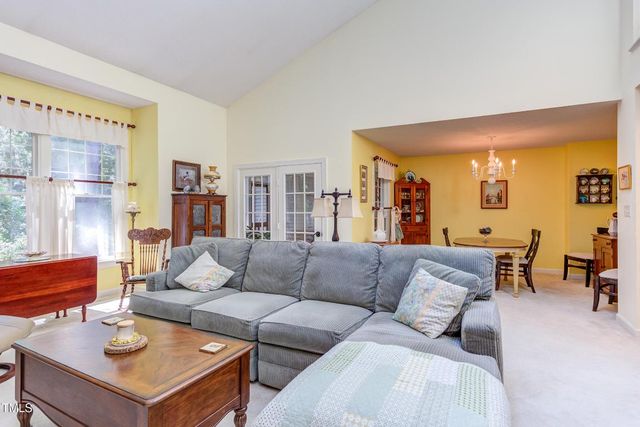 309 Baneberry Close, Pittsboro, NC 27312