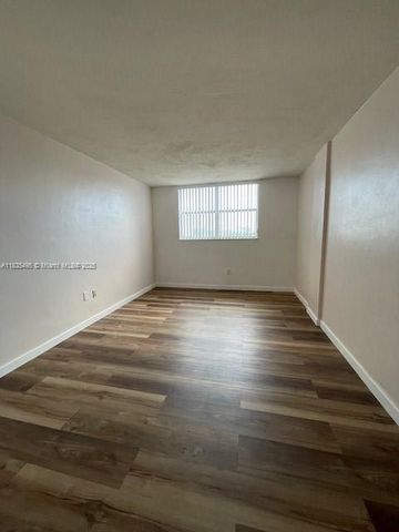 1475 NE 125th Ter 614K, North Miami, FL 33161