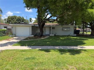 3241 Pierce Street, Hollywood, FL 33021