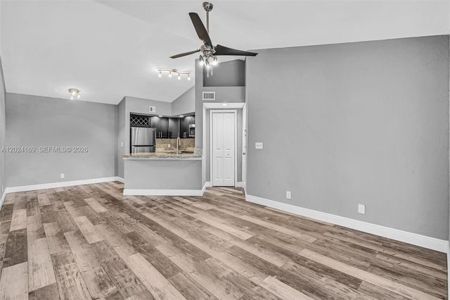 3300 N Pinewalk Dr N 1925, Margate, FL 33063