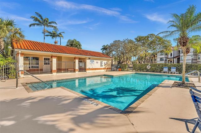3300 N Pinewalk Dr N 1925, Margate, FL 33063