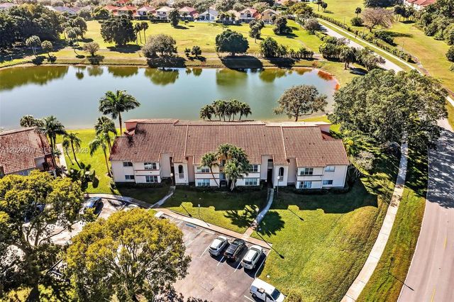 3300 N Pinewalk Dr N 1925, Margate, FL 33063