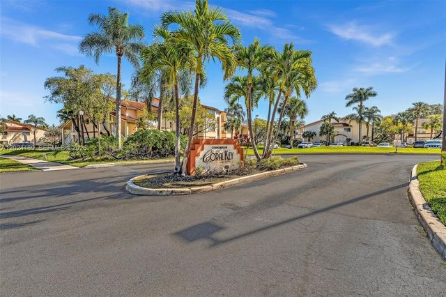 3300 N Pinewalk Dr N 1925, Margate, FL 33063