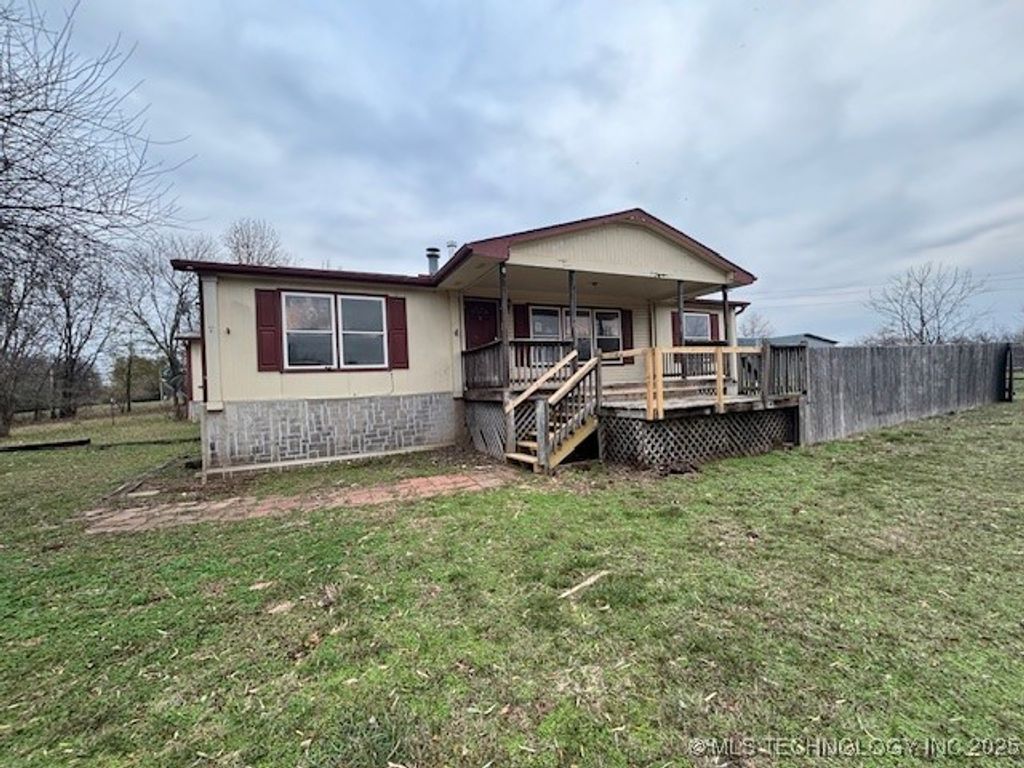 12270 W 835 Road, Tahlequah, OK 74464