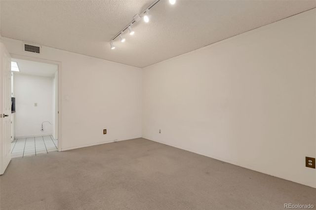 7000 E Quincy Avenue 109, Denver, CO 80237