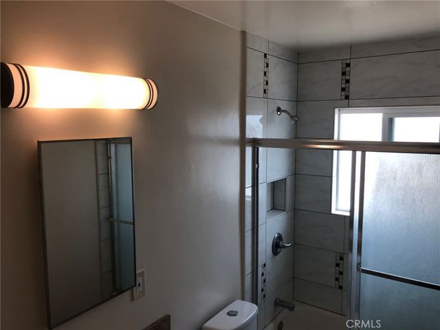 2302 Larch 6, Alhambra, CA 91801