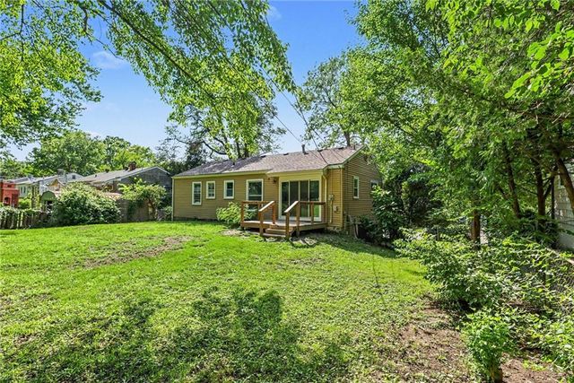 9939 Harrison Street, Kansas City, MO 64131