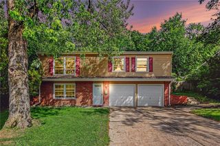 9939 Harrison Street, Kansas City, MO 64131