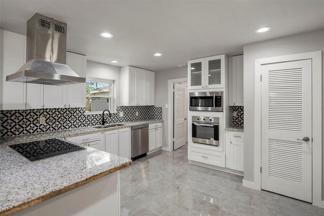 1123 Doral Lane, Houston, TX 77073