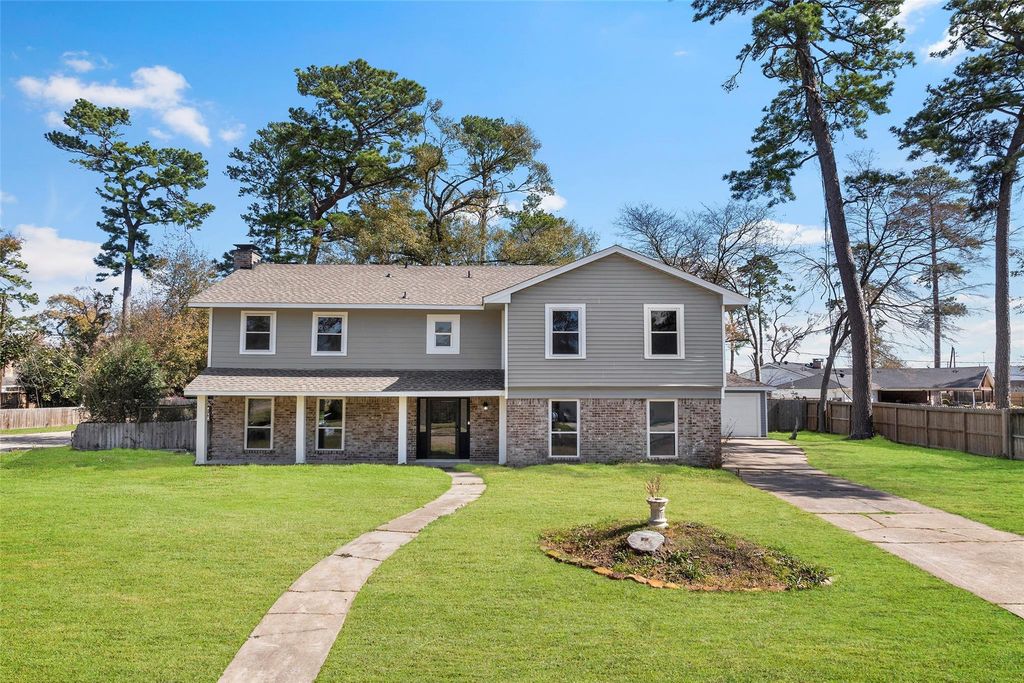 1123 Doral Lane, Houston, TX 77073