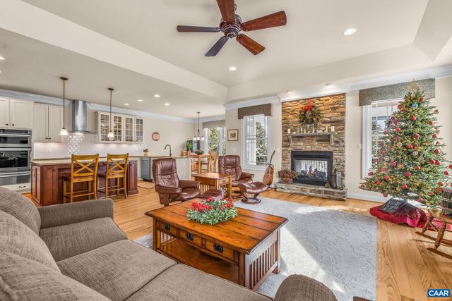 2449 PENDOWER LN, Keswick, VA 22947