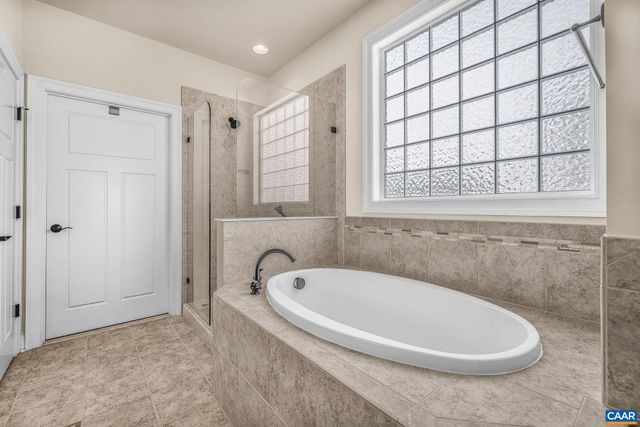 2449 PENDOWER LN, Keswick, VA 22947