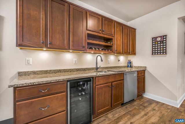 2449 PENDOWER LN, Keswick, VA 22947