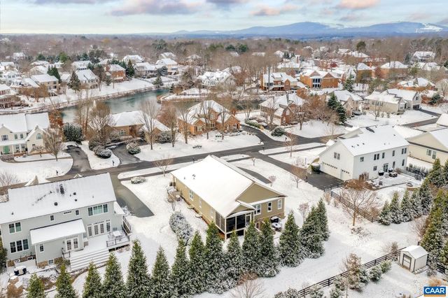 2449 PENDOWER LN, Keswick, VA 22947