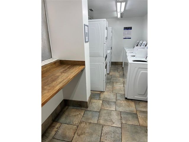 1121 Albion St 607, Denver, CO 80220