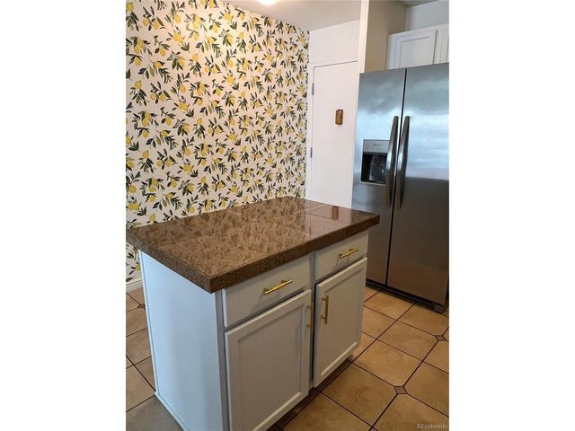 1121 Albion St 607, Denver, CO 80220