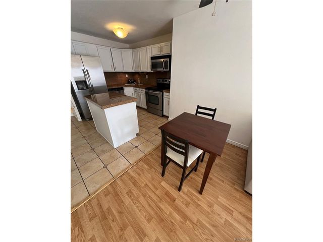 1121 Albion St 607, Denver, CO 80220