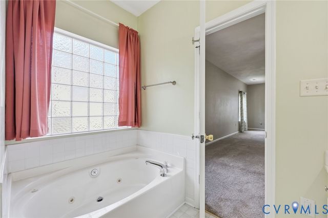 14719 Clover Ridge Ln, Chesterfield, VA 23832