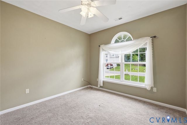 14719 Clover Ridge Ln, Chesterfield, VA 23832