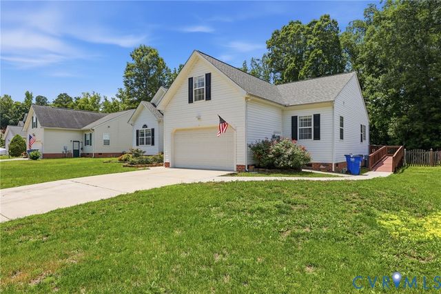14719 Clover Ridge Ln, Chesterfield, VA 23832