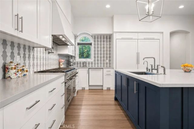 3815 Marfield, Tarzana, CA 91356