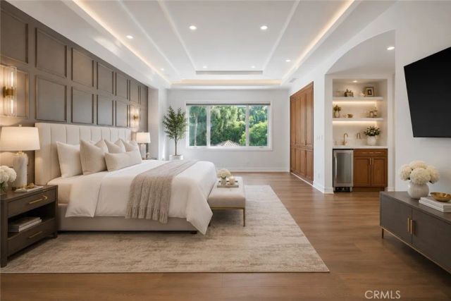 3815 Marfield, Tarzana, CA 91356