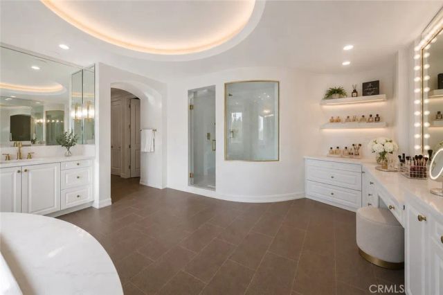 3815 Marfield, Tarzana, CA 91356
