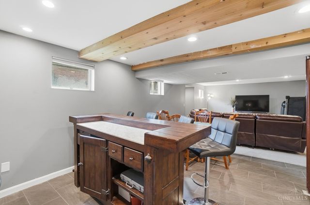 6335 Kaitlyn Court, Cincinnati, OH 45248