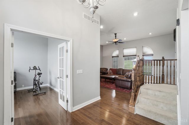 6335 Kaitlyn Court, Cincinnati, OH 45248