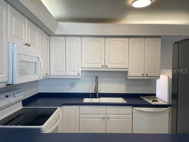 747 SORRENTO INLET 747, Nokomis, FL 34275