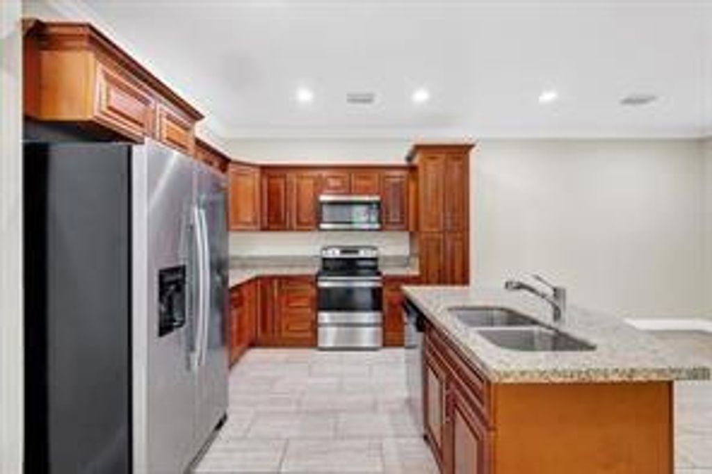 306 N 18th Court 2, Fort Pierce, FL 34950