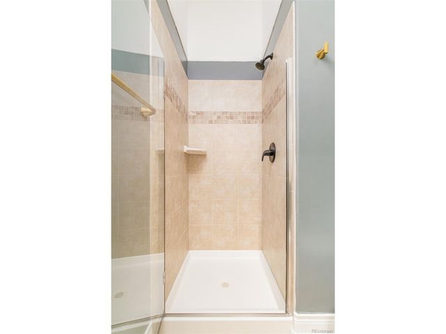 704 Albion St, Denver, CO 80220