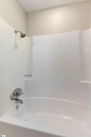 210 N Randolph Avenue, Landrum, SC 29356