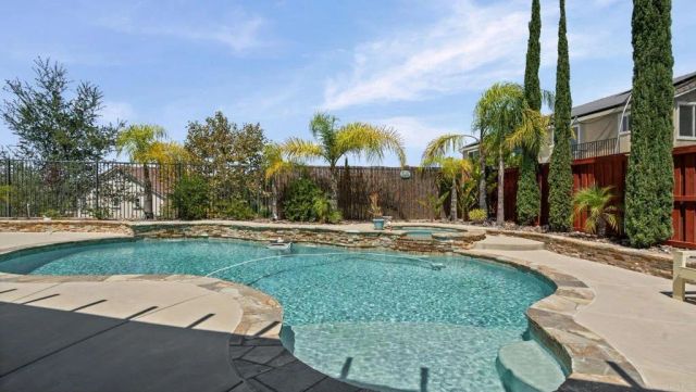 33982 Baystone Street, Temecula, CA 92592