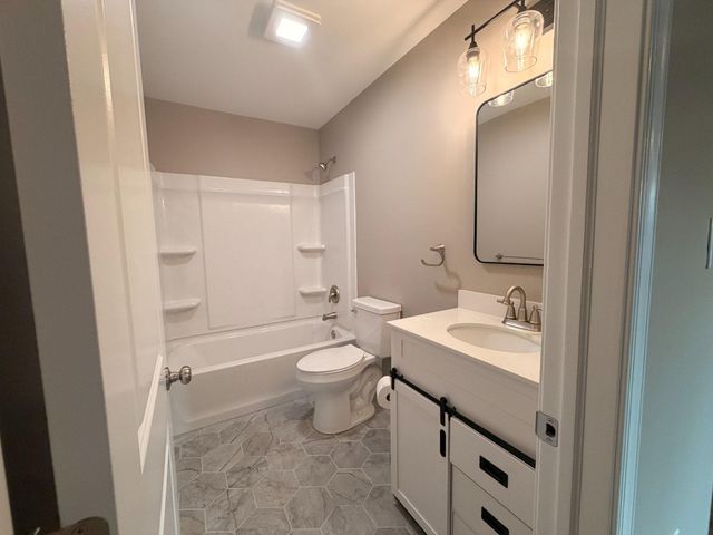 839 HARTMAN AVE, Temple, PA 19560