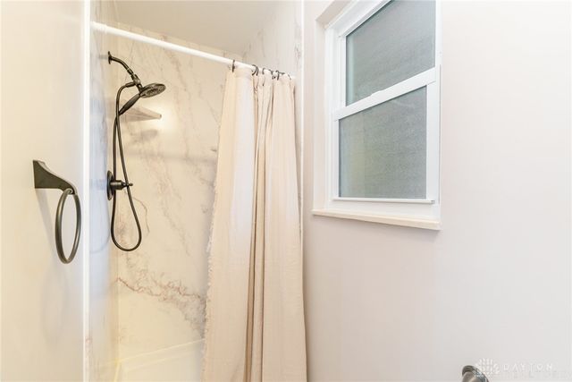 597 Deerfield Road, Lebanon, OH 45036