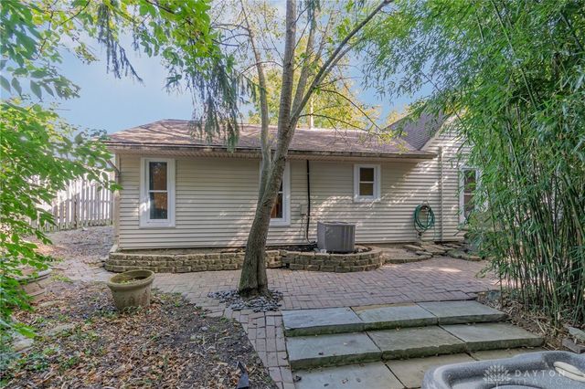 597 Deerfield Road, Lebanon, OH 45036