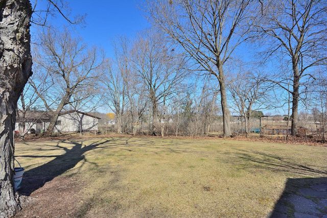 306 Highland AVENUE, Hartford, WI 53027