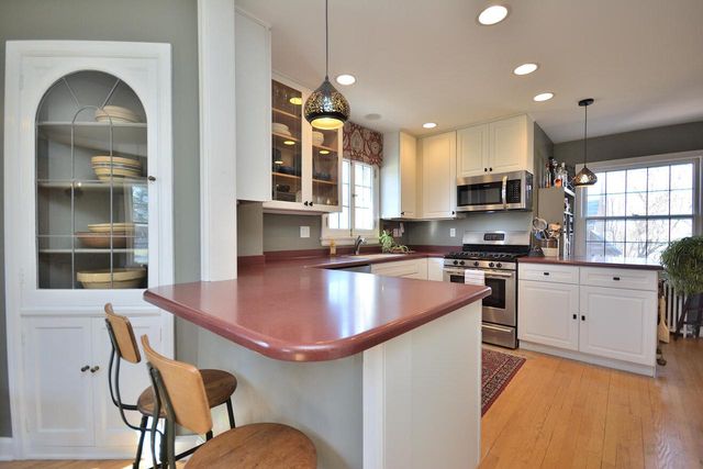 306 Highland AVENUE, Hartford, WI 53027