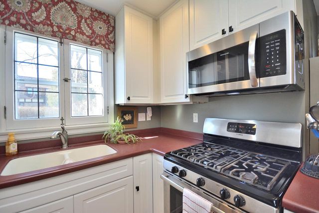 306 Highland AVENUE, Hartford, WI 53027