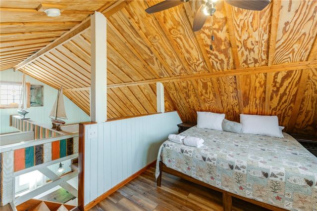 1338 Ross Ave, Port Aransas, TX 78373