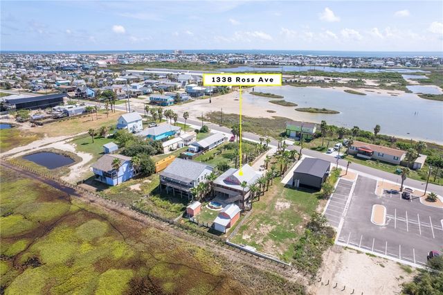 1338 Ross Ave, Port Aransas, TX 78373