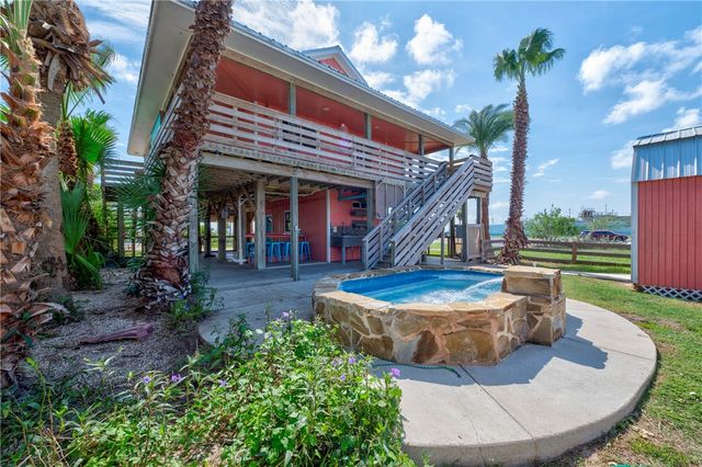 1338 Ross Ave, Port Aransas, TX 78373