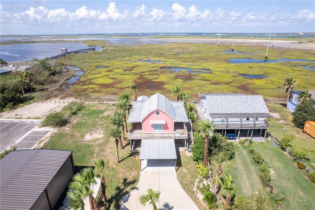 1338 Ross Ave, Port Aransas, TX 78373 — photo 3