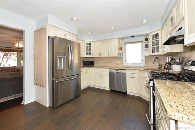 2115 Jefferson Street, Merrick, NY 11566